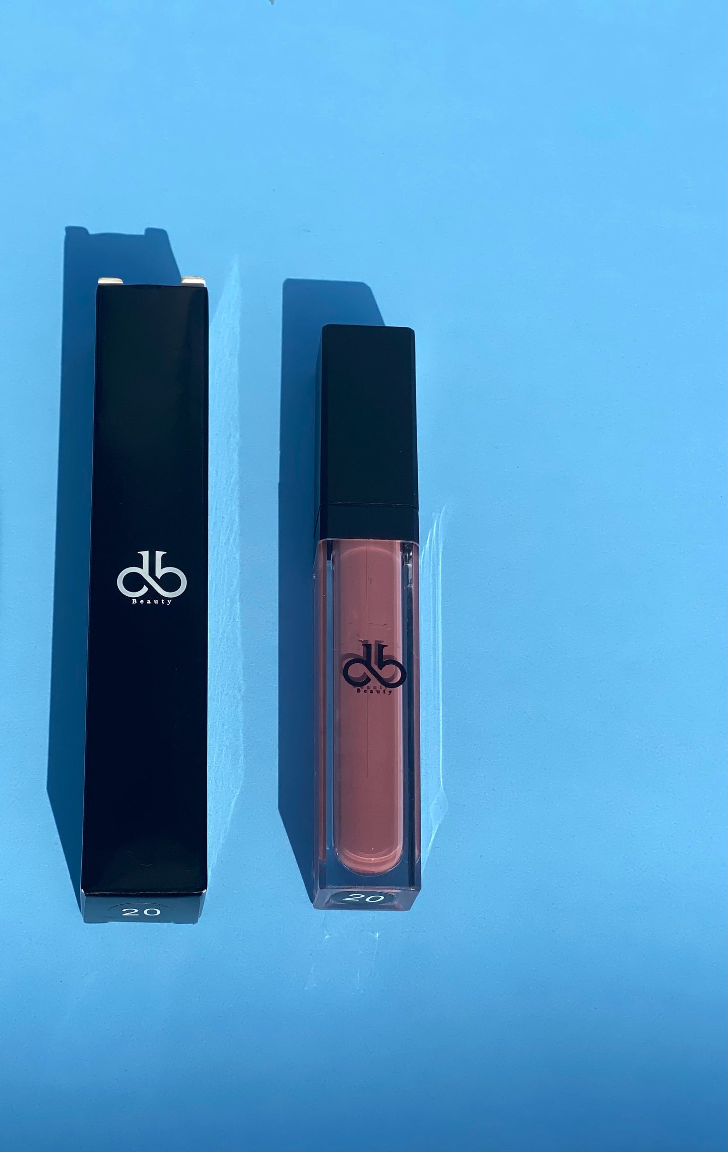 #20 Matte Lipstick